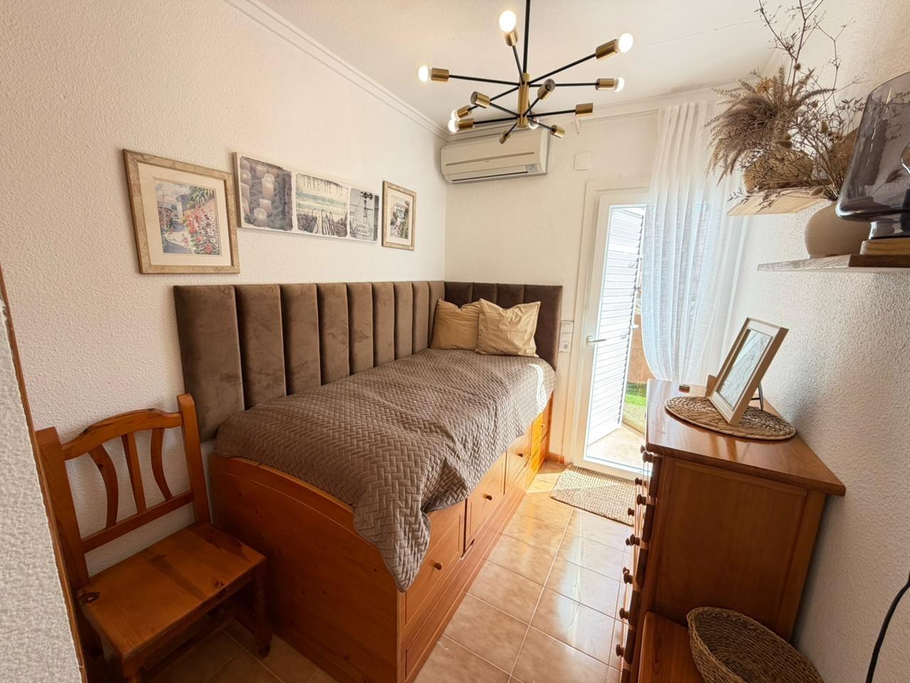 For sale - 3 Bedroom 2 Bathroom Town House in Torrevieja - Los Frutales  - Alicante