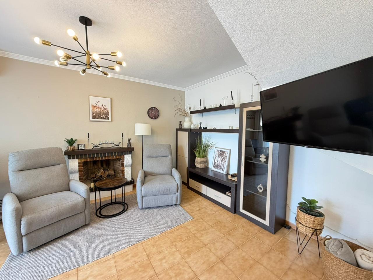 For sale - 3 Bedroom 2 Bathroom Town House in Torrevieja - Los Frutales  - Alicante