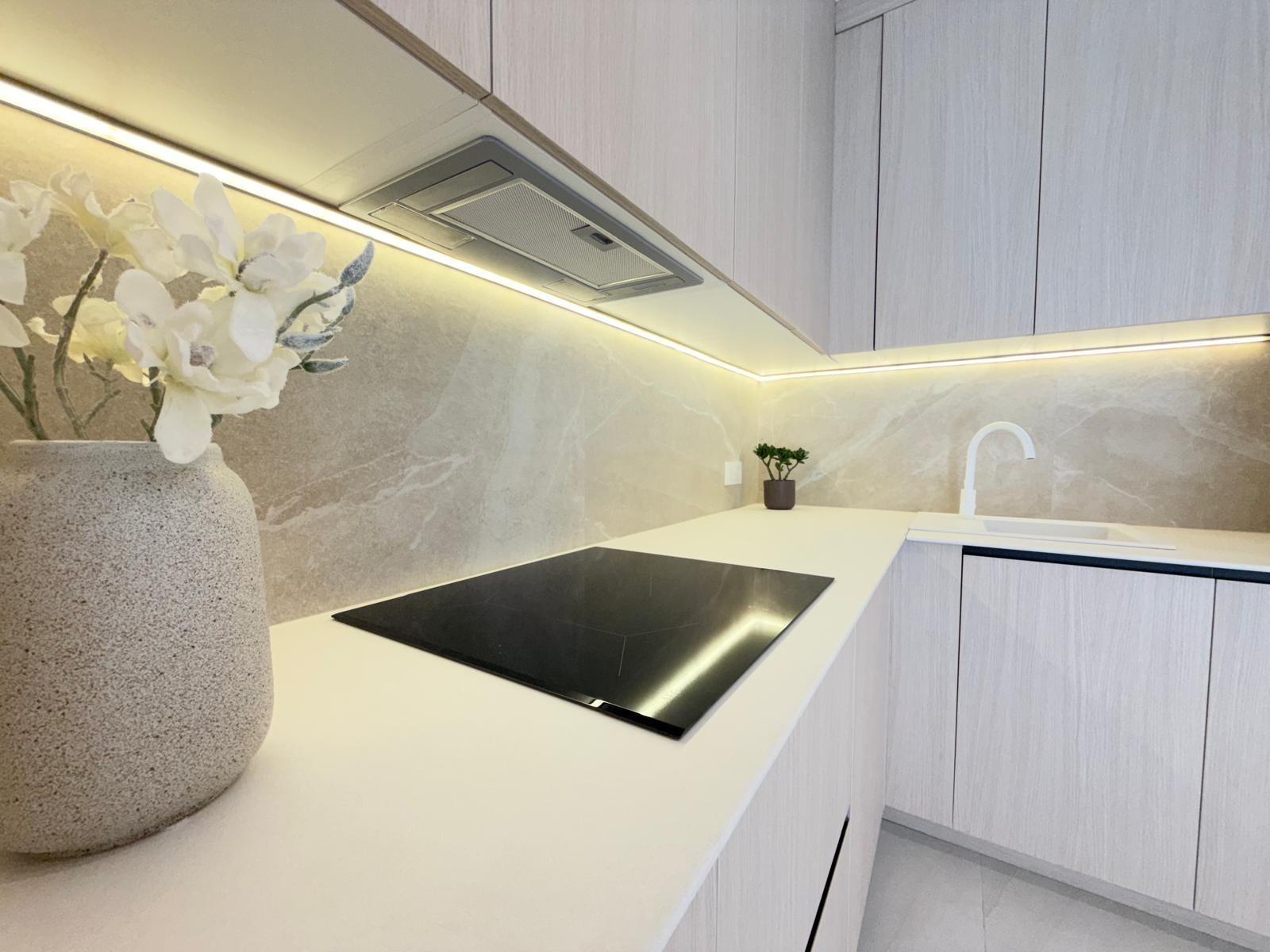 For sale - 4 Bedroom 2 Bathroom Apartment in Torrevieja - Playa Del Cura  - Alicante