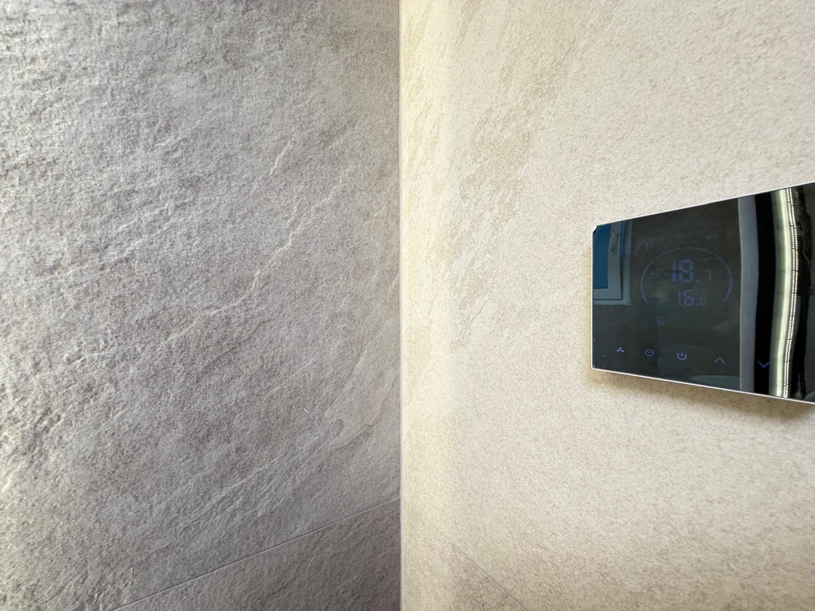 For sale - 4 Bedroom 2 Bathroom Apartment in Torrevieja - Playa Del Cura  - Alicante