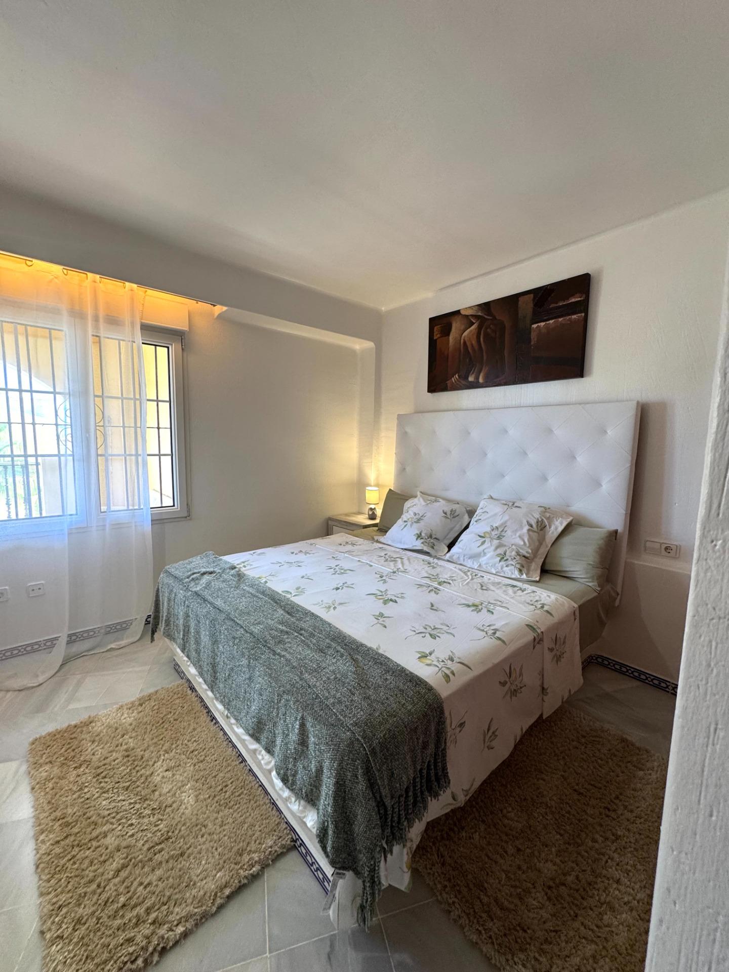 For sale - 3 Bedroom 2 Bathroom Penthouse in Torrevieja - Los Frutales  - Alicante