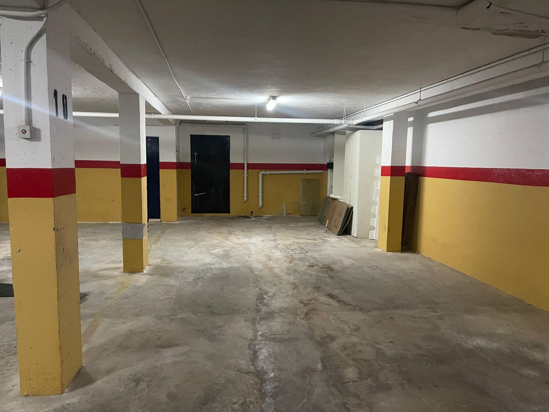 For sale - 3 Bedroom 2 Bathroom Penthouse in Torrevieja - Los Frutales  - Alicante