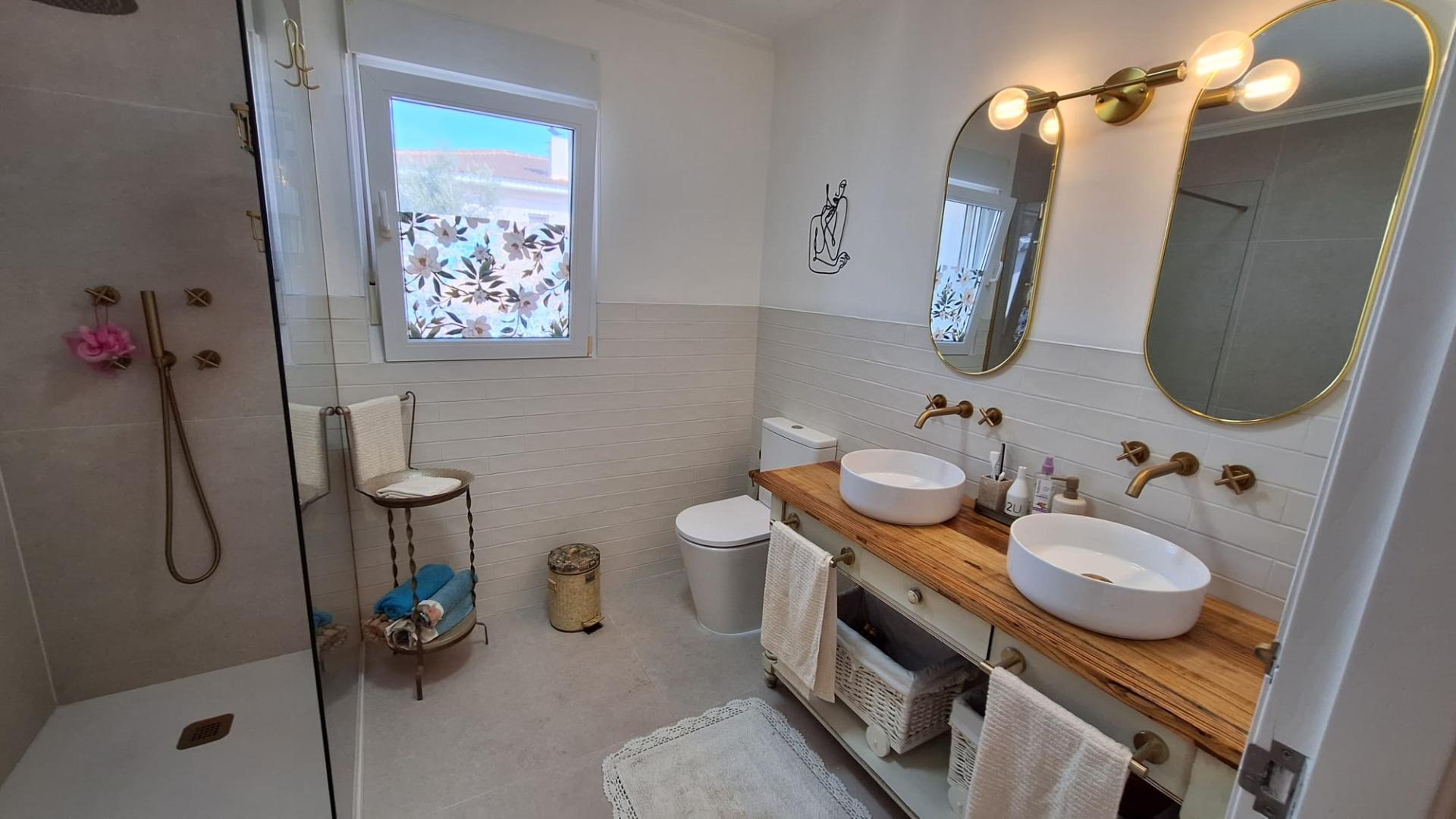 For sale - 4 Bedroom 3 Bathroom Villa in Torrevieja - Los Balcones - Los Altos Del Edén  - Alicante