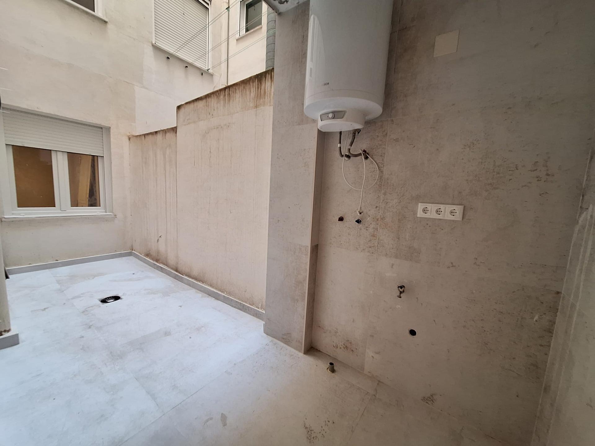 For sale - 3 Bedroom 2 Bathroom Apartment in Torrevieja - Acequion  - Alicante