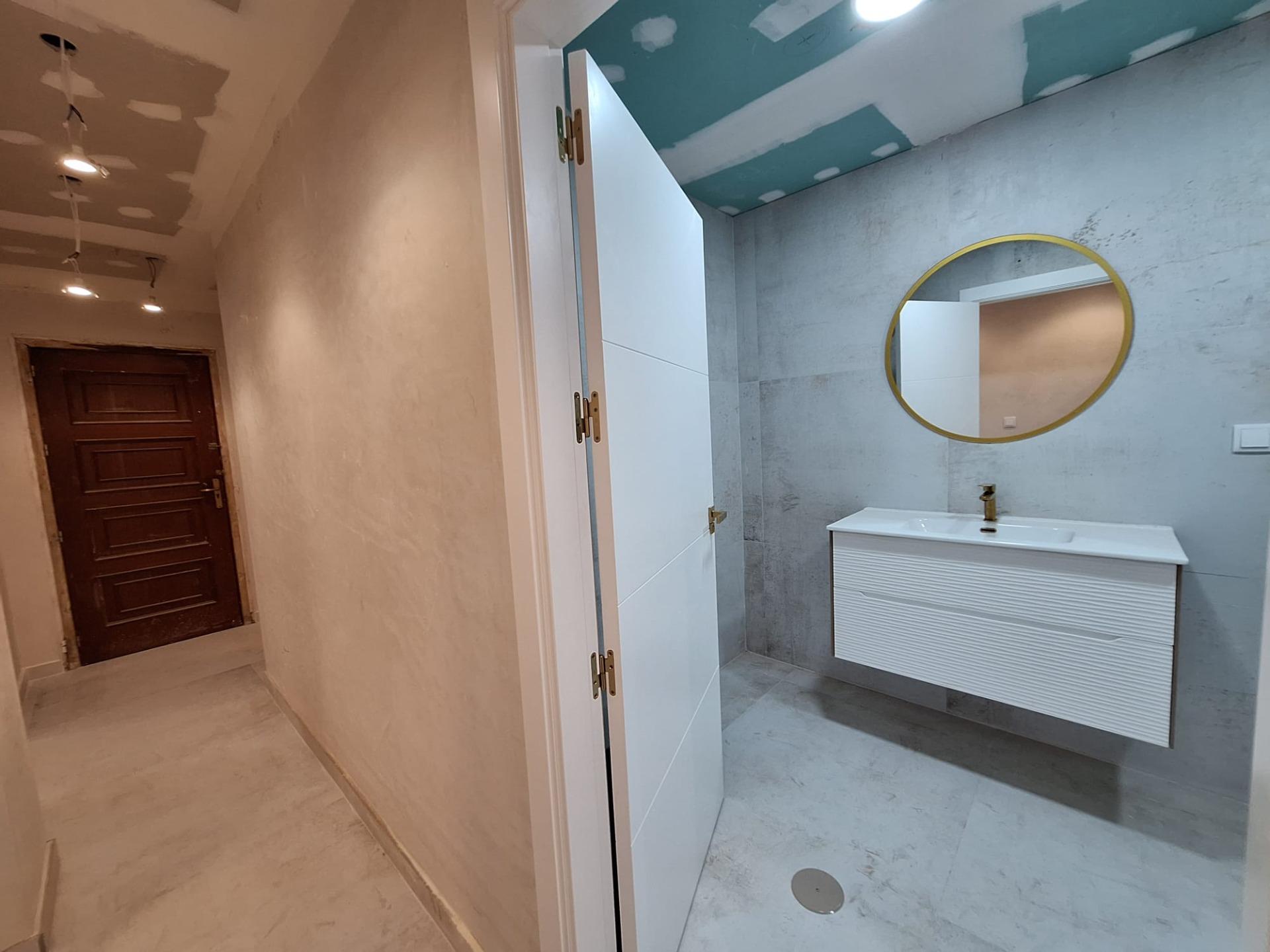 For sale - 3 Bedroom 2 Bathroom Apartment in Torrevieja - Acequion  - Alicante