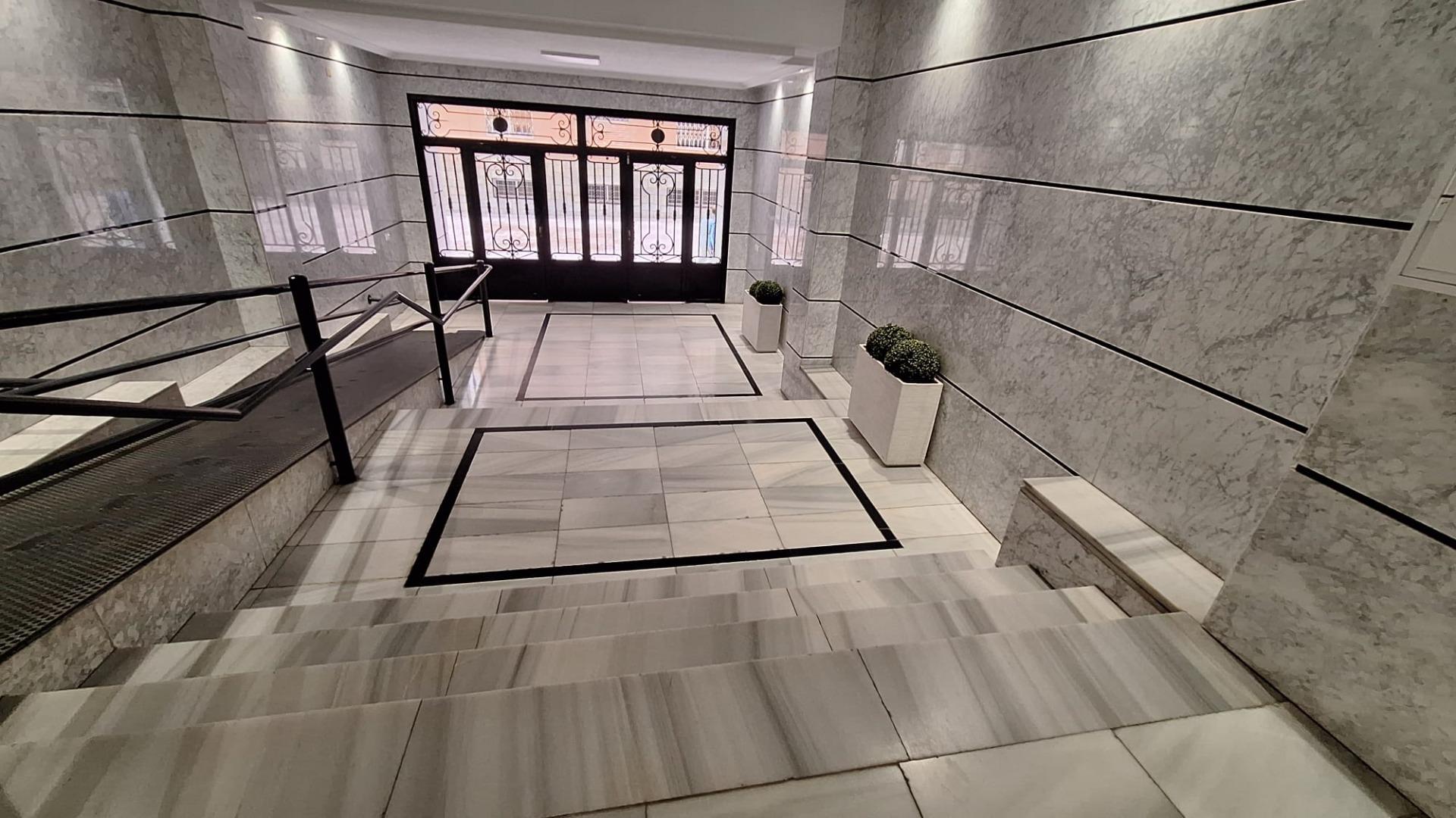 For sale - 3 Bedroom 2 Bathroom Apartment in Torrevieja - Acequion  - Alicante