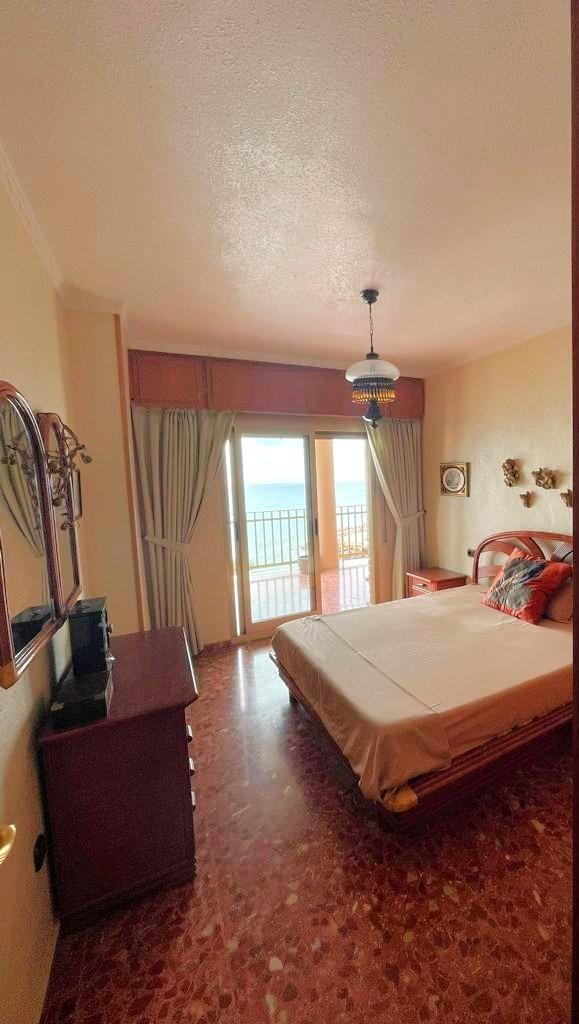 For sale - 4 Bedroom 2 Bathroom Apartment in Torrevieja - Estacion De Autobuses  - Alicante