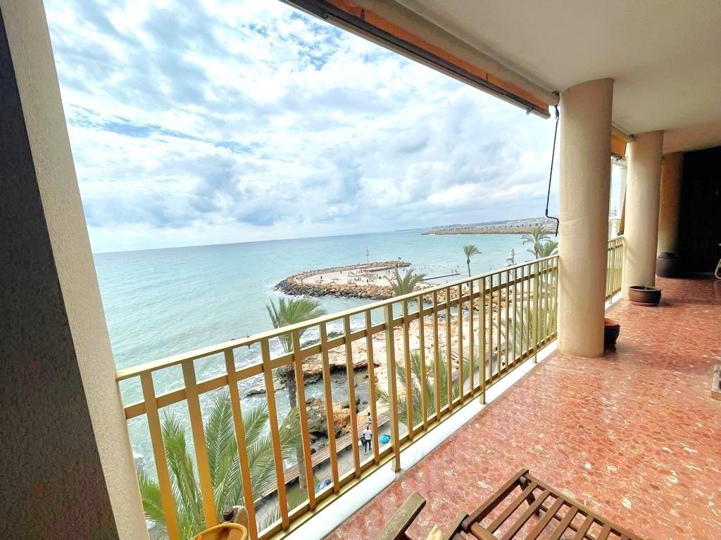 For sale - 4 Bedroom 2 Bathroom Apartment in Torrevieja - Estacion De Autobuses  - Alicante