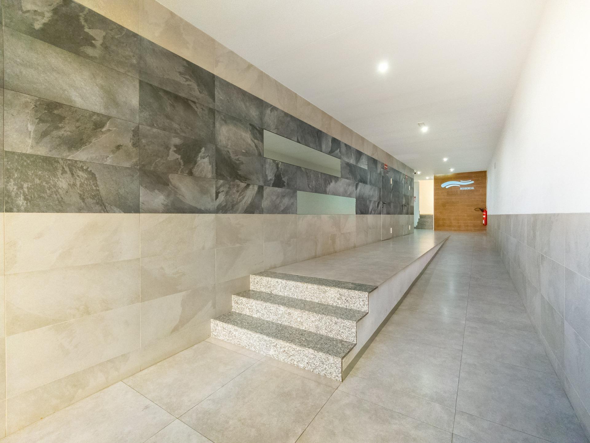 For sale - 2 Bedroom 2 Bathroom Apartment in Torrevieja - Estacion De Autobuses  - Alicante