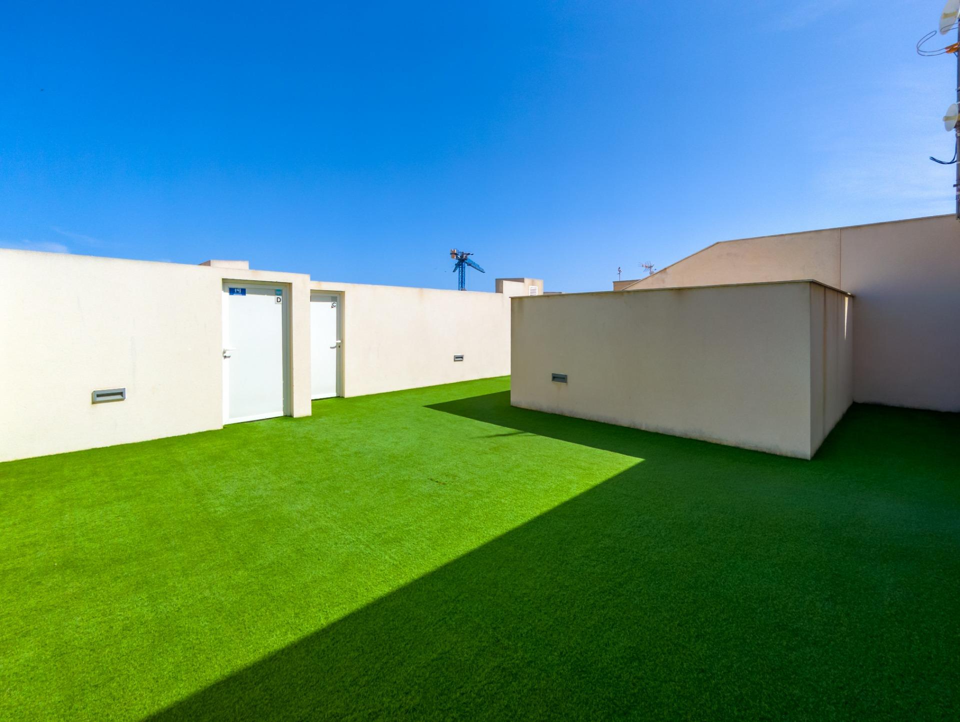 For sale - 2 Bedroom 2 Bathroom Apartment in Torrevieja - Estacion De Autobuses  - Alicante