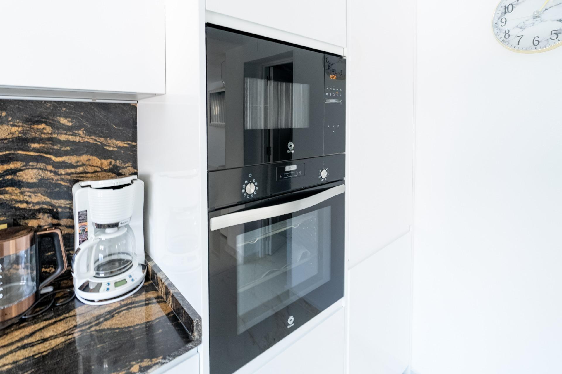 For sale - 4 Bedroom 3 Bathroom Town House in Torrevieja - Punta Prima  - Alicante