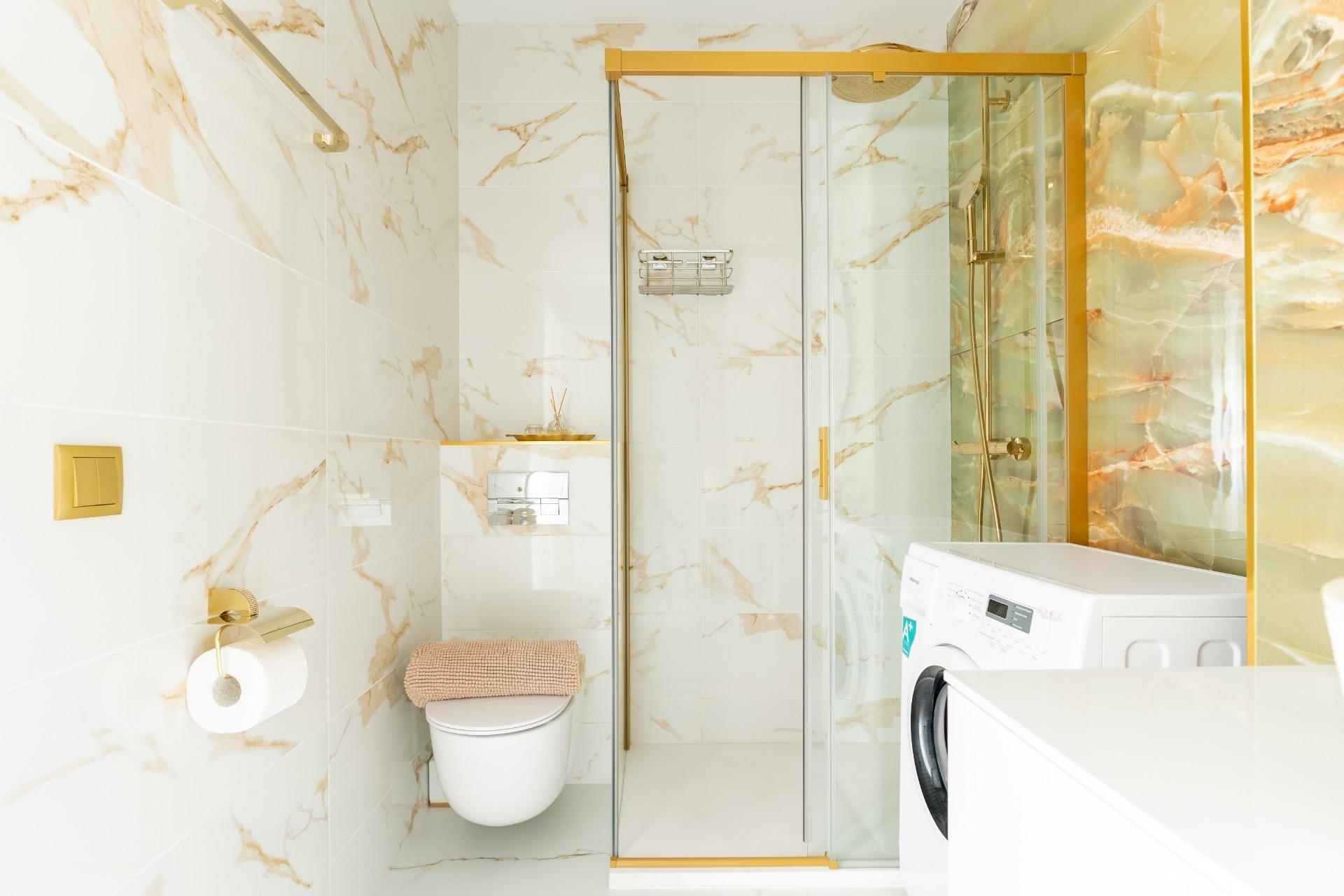 For sale - 4 Bedroom 3 Bathroom Town House in Torrevieja - Punta Prima  - Alicante