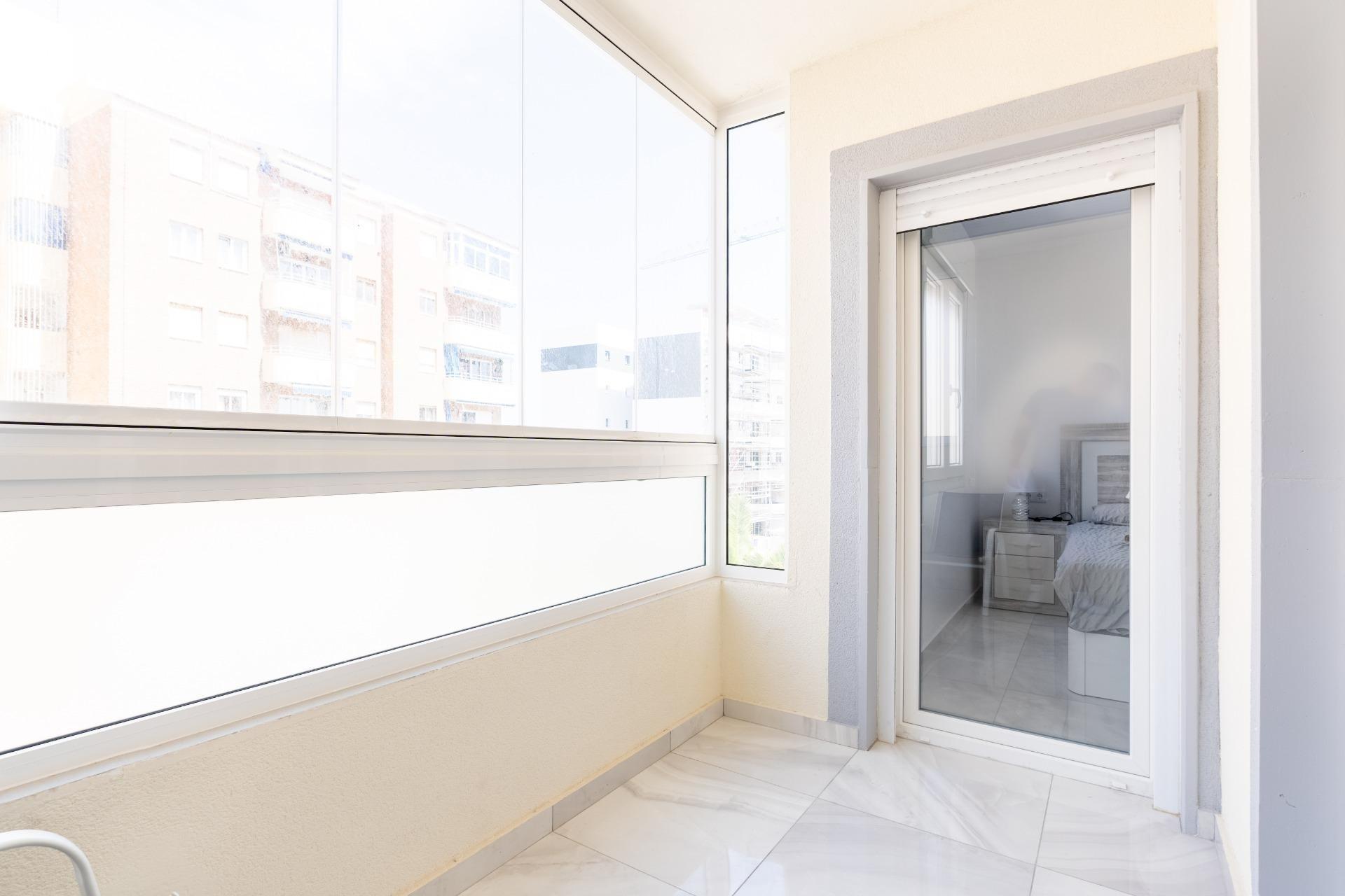 For sale - 4 Bedroom 3 Bathroom Town House in Torrevieja - Punta Prima  - Alicante