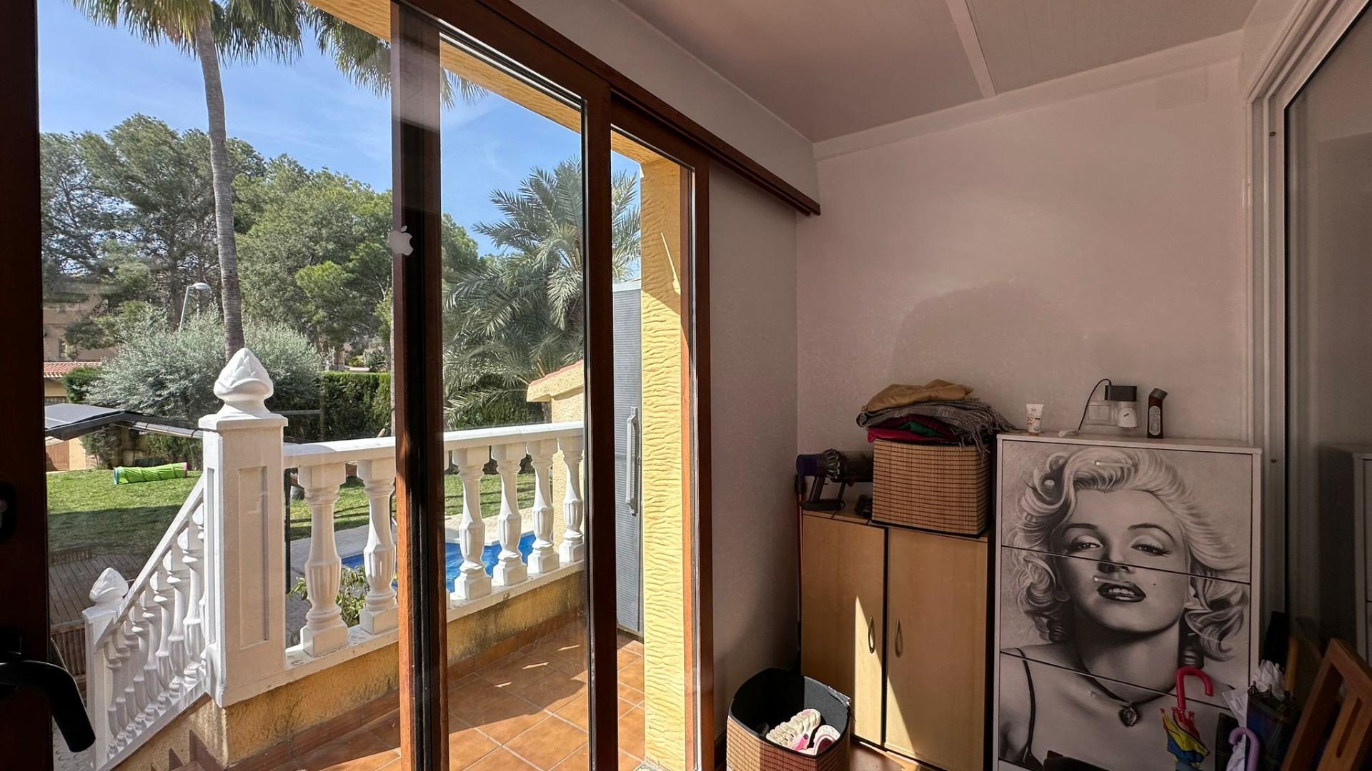 For sale - 4 Bedroom 2 Bathroom Villa in Torrevieja - Los Balcones - Los Altos Del Edén  - Alicante