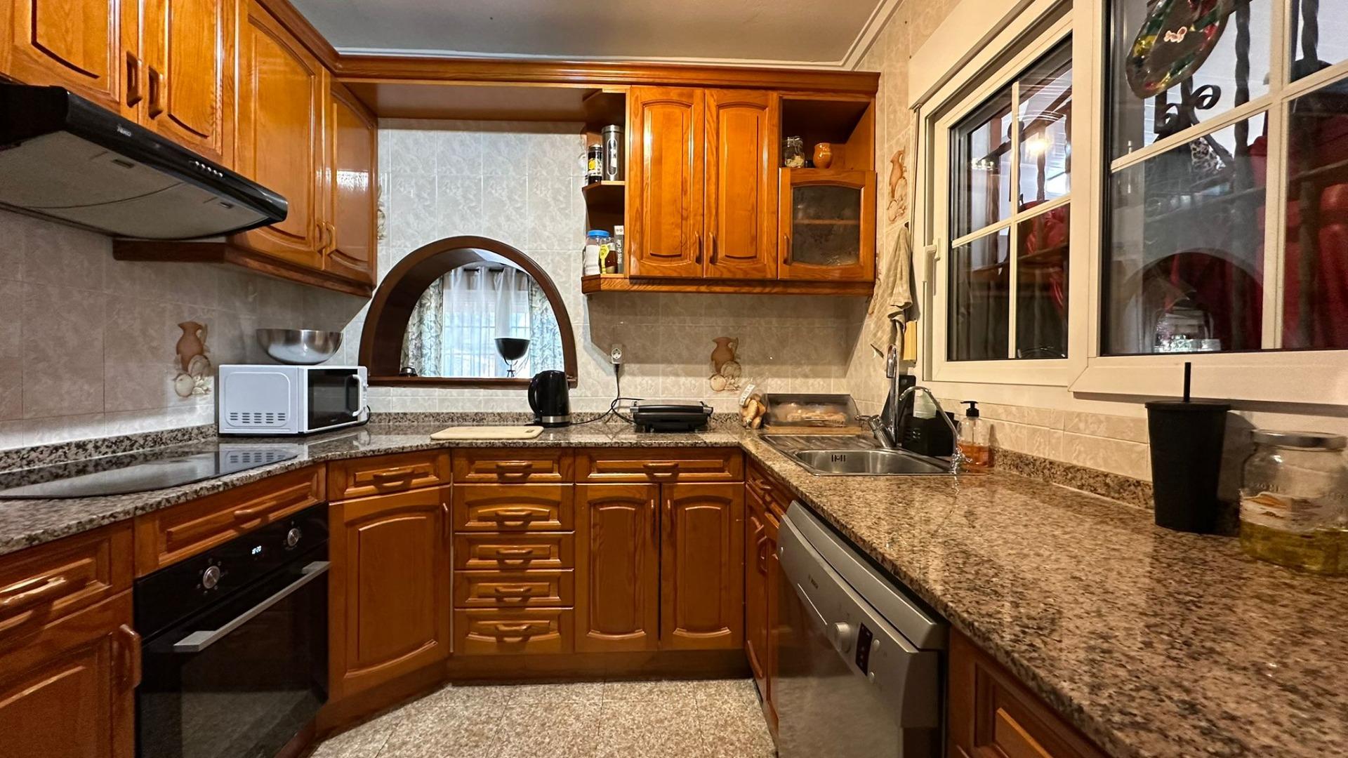 For sale - 4 Bedroom 2 Bathroom Villa in Torrevieja - Los Balcones - Los Altos Del Edén  - Alicante