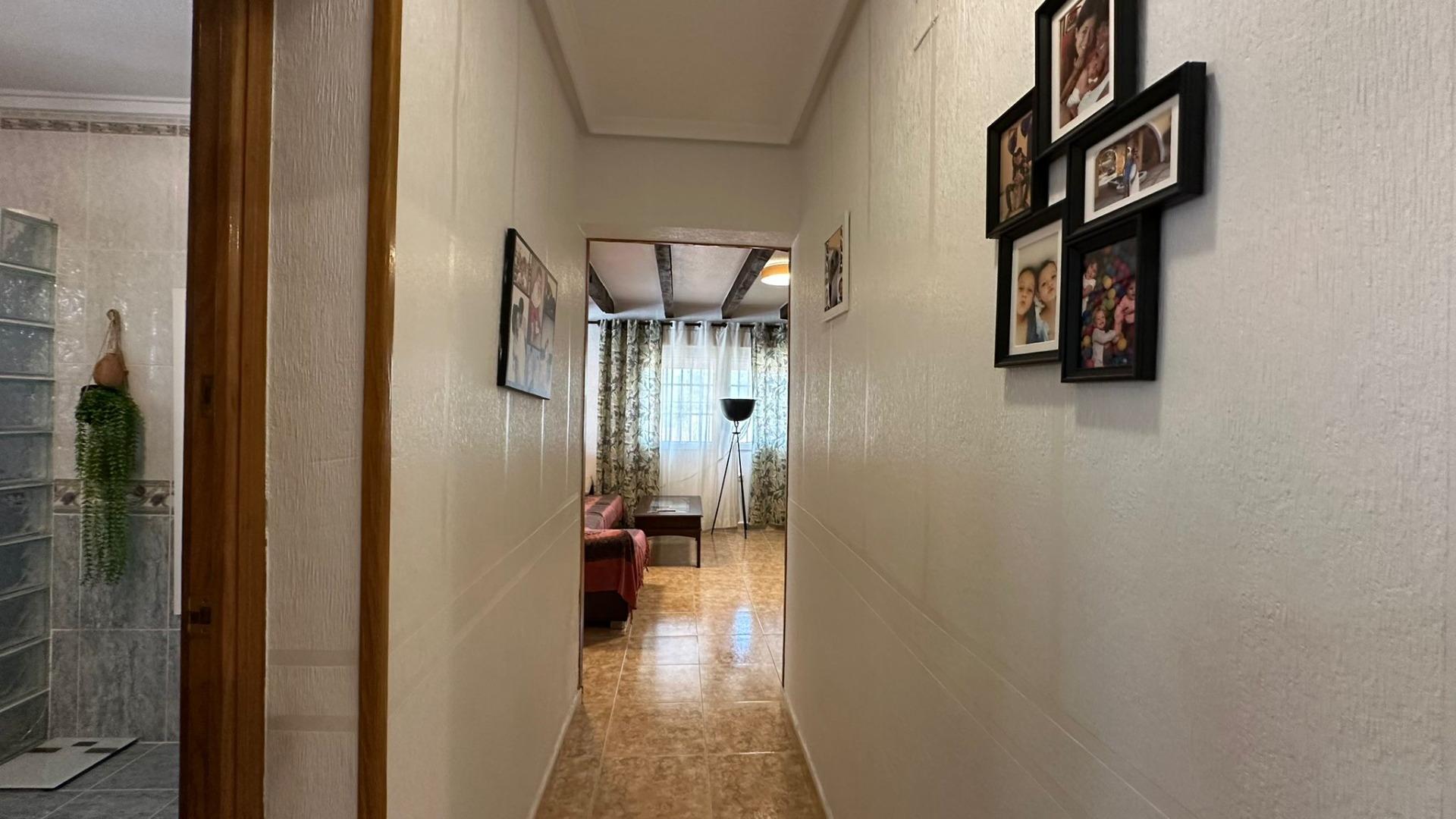 For sale - 4 Bedroom 2 Bathroom Villa in Torrevieja - Los Balcones - Los Altos Del Edén  - Alicante