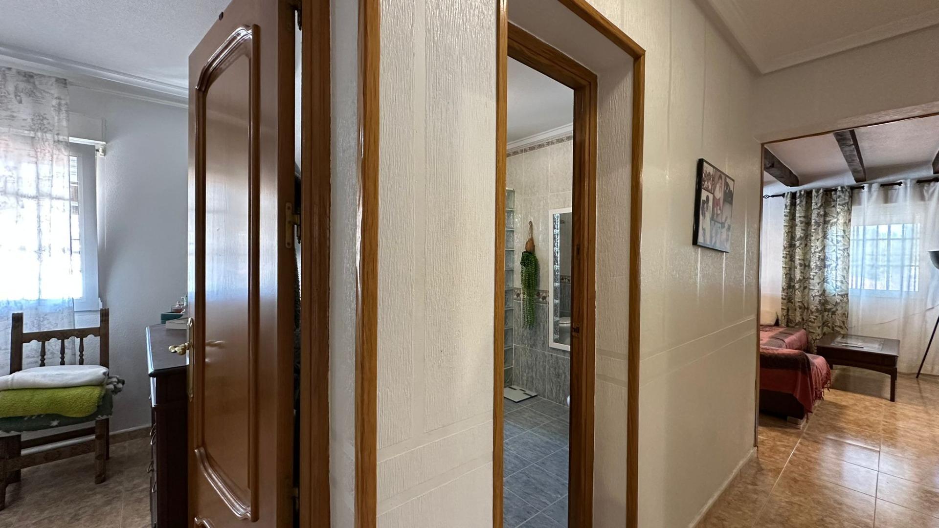 For sale - 4 Bedroom 2 Bathroom Villa in Torrevieja - Los Balcones - Los Altos Del Edén  - Alicante