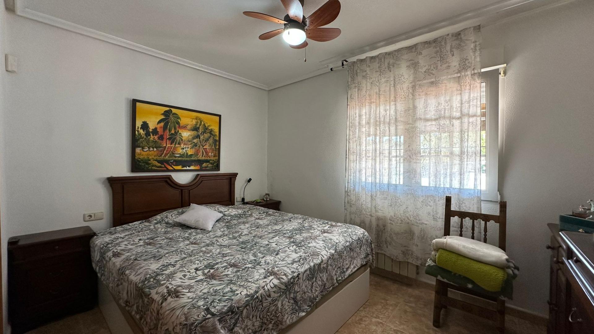 For sale - 4 Bedroom 2 Bathroom Villa in Torrevieja - Los Balcones - Los Altos Del Edén  - Alicante