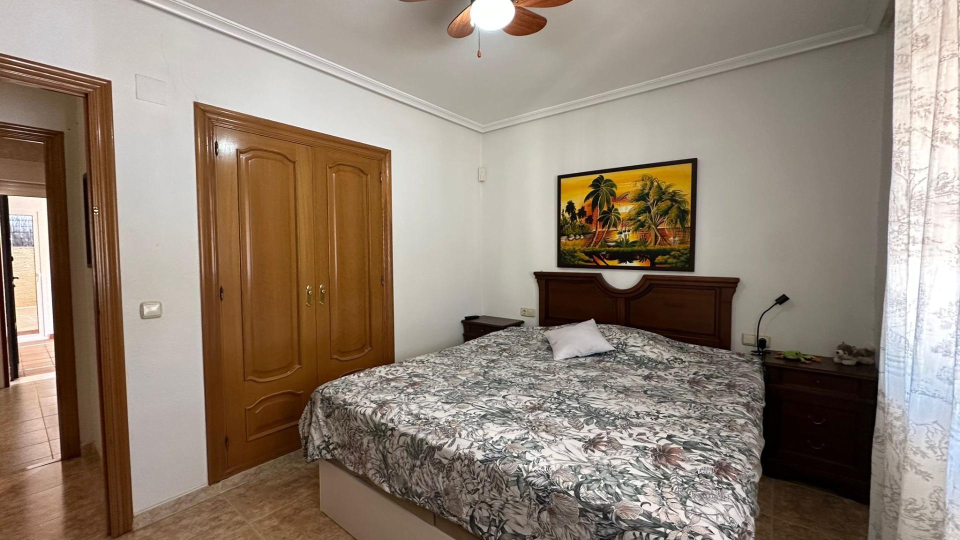 For sale - 4 Bedroom 2 Bathroom Villa in Torrevieja - Los Balcones - Los Altos Del Edén  - Alicante