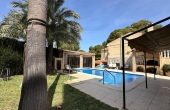 27-384-457-11-924/77252, 4 Bedroom 2 Bathroom Villa in Torrevieja