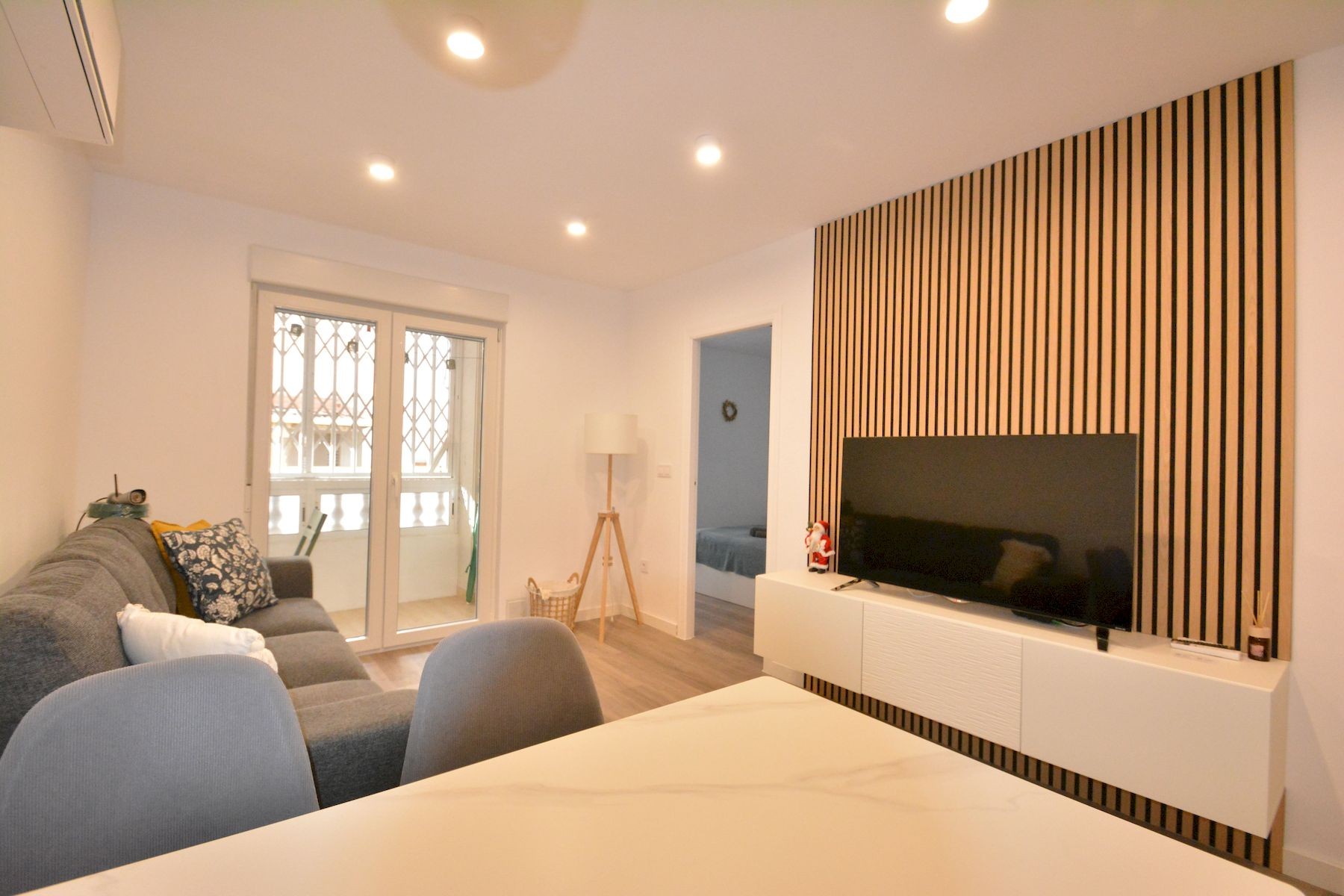 For sale - 2 Bedroom 1 Bathroom Apartment in Torrevieja - Costa Blanca  - Alicante