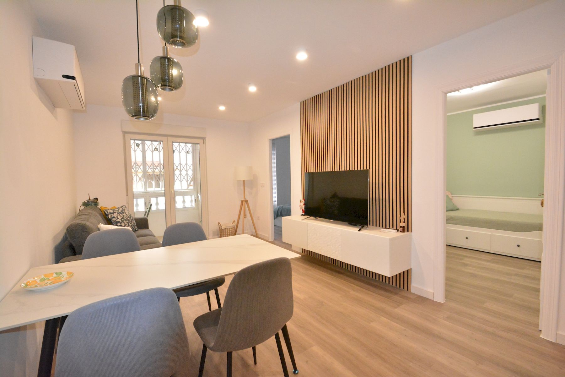 For sale - 2 Bedroom 1 Bathroom Apartment in Torrevieja - Costa Blanca  - Alicante