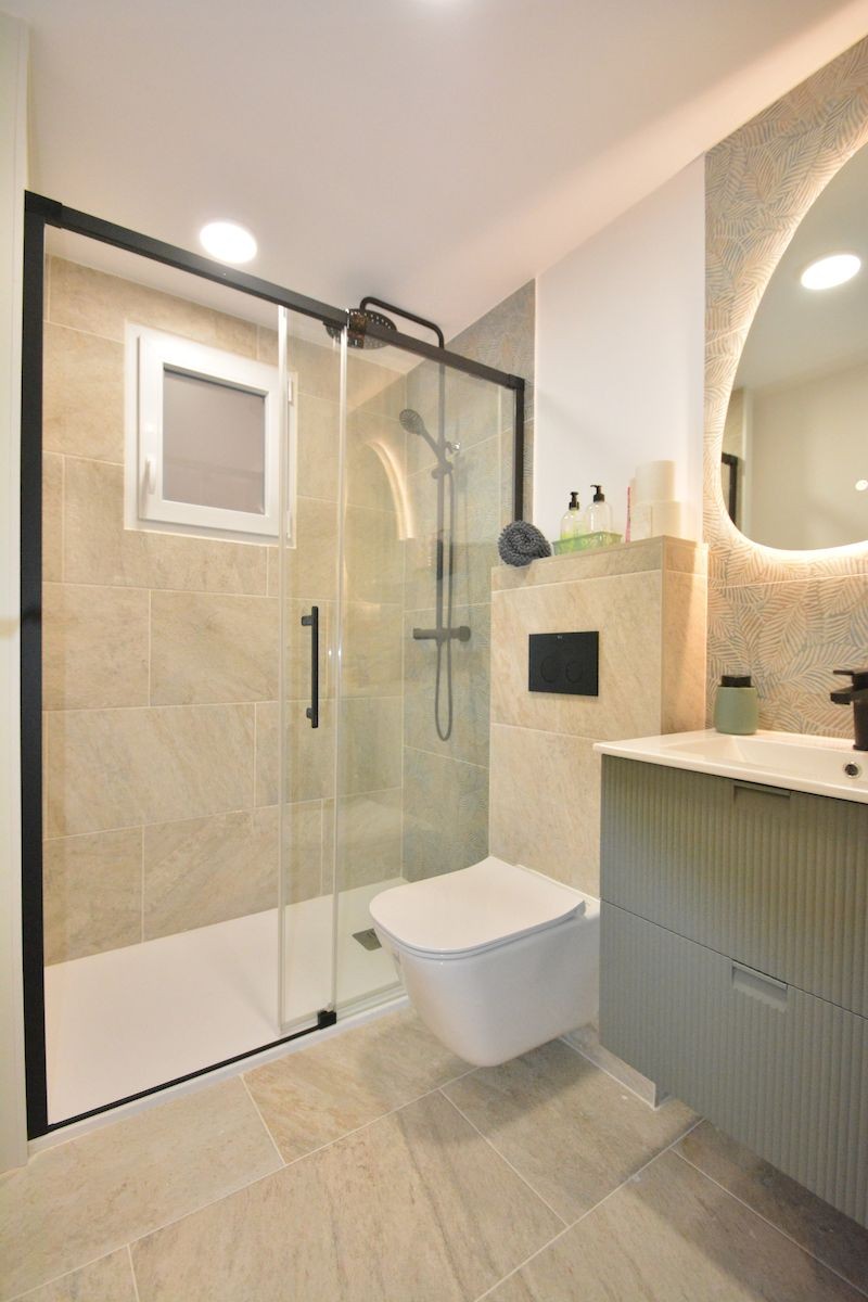 For sale - 2 Bedroom 1 Bathroom Apartment in Torrevieja - Costa Blanca  - Alicante