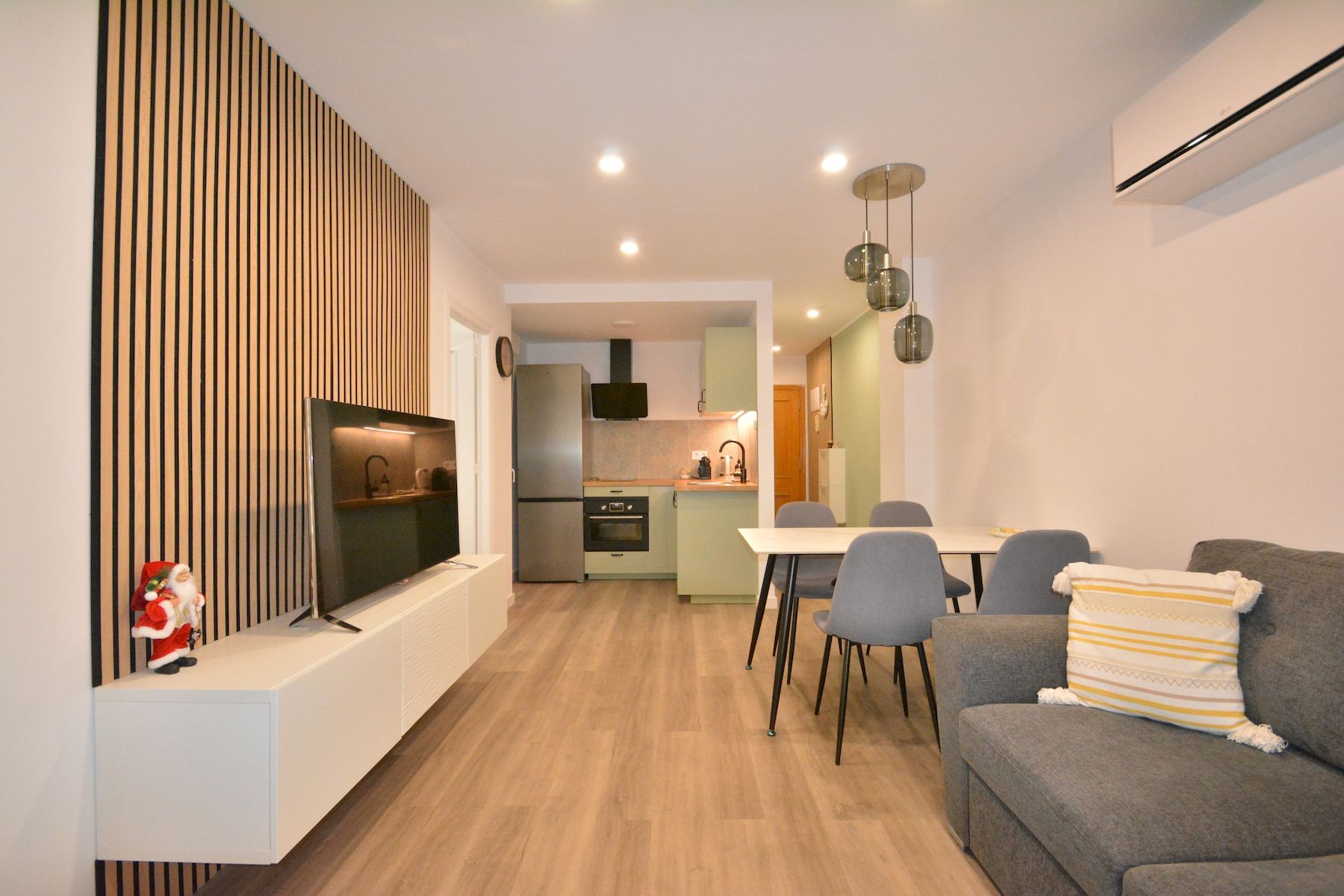 For sale - 2 Bedroom 1 Bathroom Apartment in Torrevieja - Costa Blanca  - Alicante