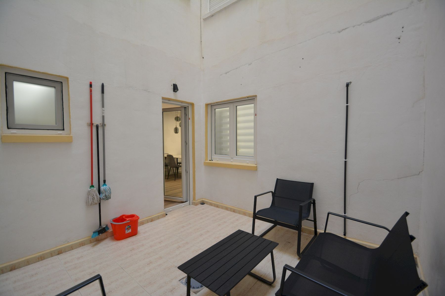 For sale - 2 Bedroom 1 Bathroom Apartment in Torrevieja - Costa Blanca  - Alicante