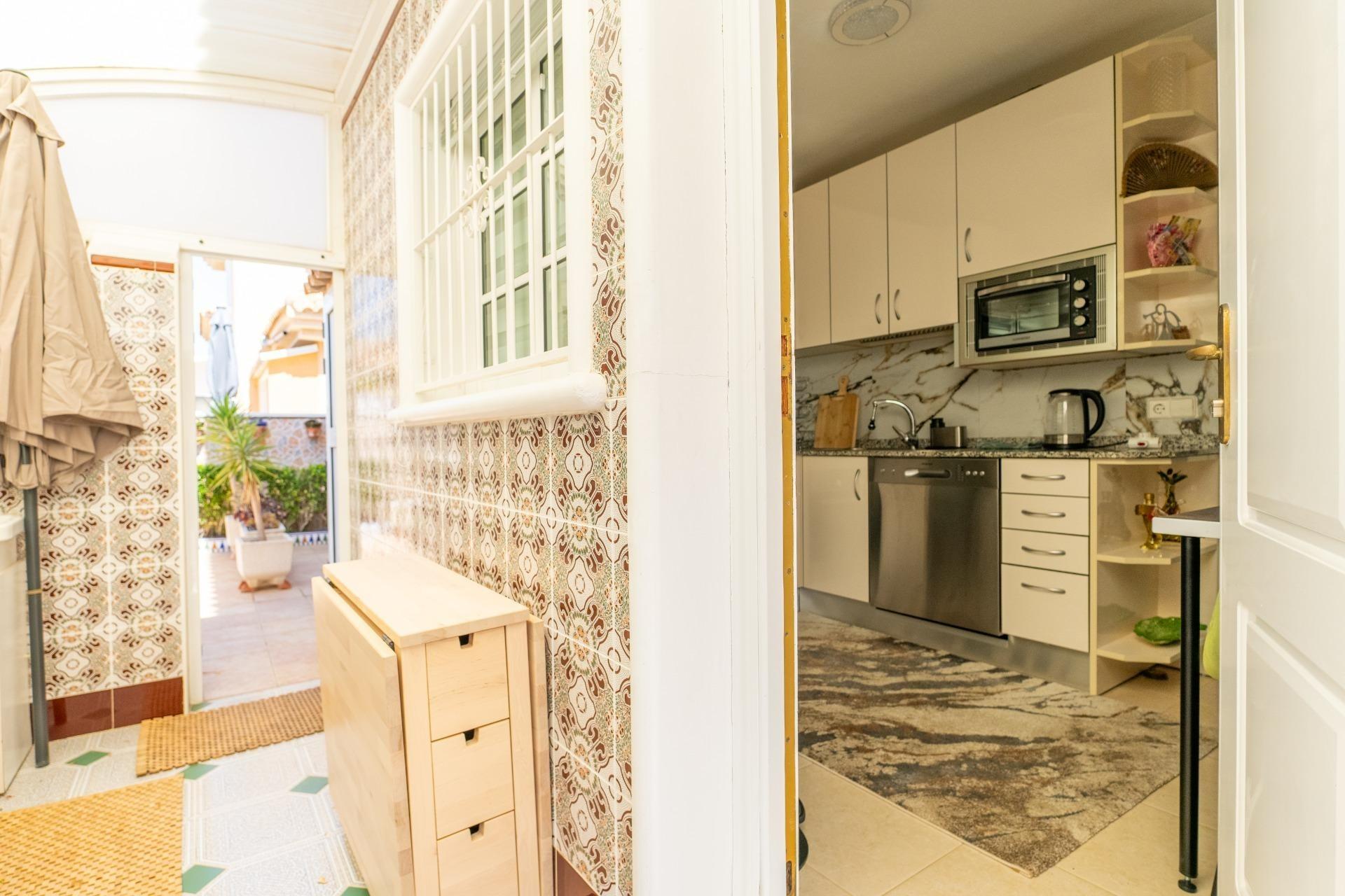 For sale - 3 Bedroom 2 Bathroom Villa in Torrevieja - Los Balcones - Los Altos Del Edén  - Alicante