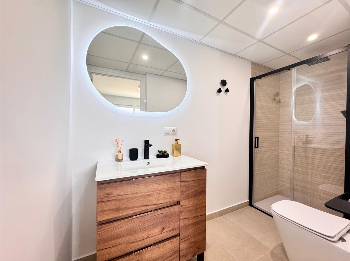 For sale - 2 Bedroom 2 Bathroom Apartment in Torrevieja - Acequion  - Alicante