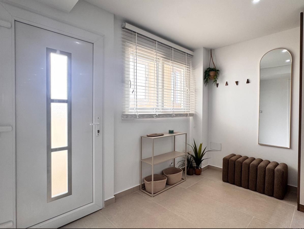 For sale - 2 Bedroom 2 Bathroom Apartment in Torrevieja - Acequion  - Alicante