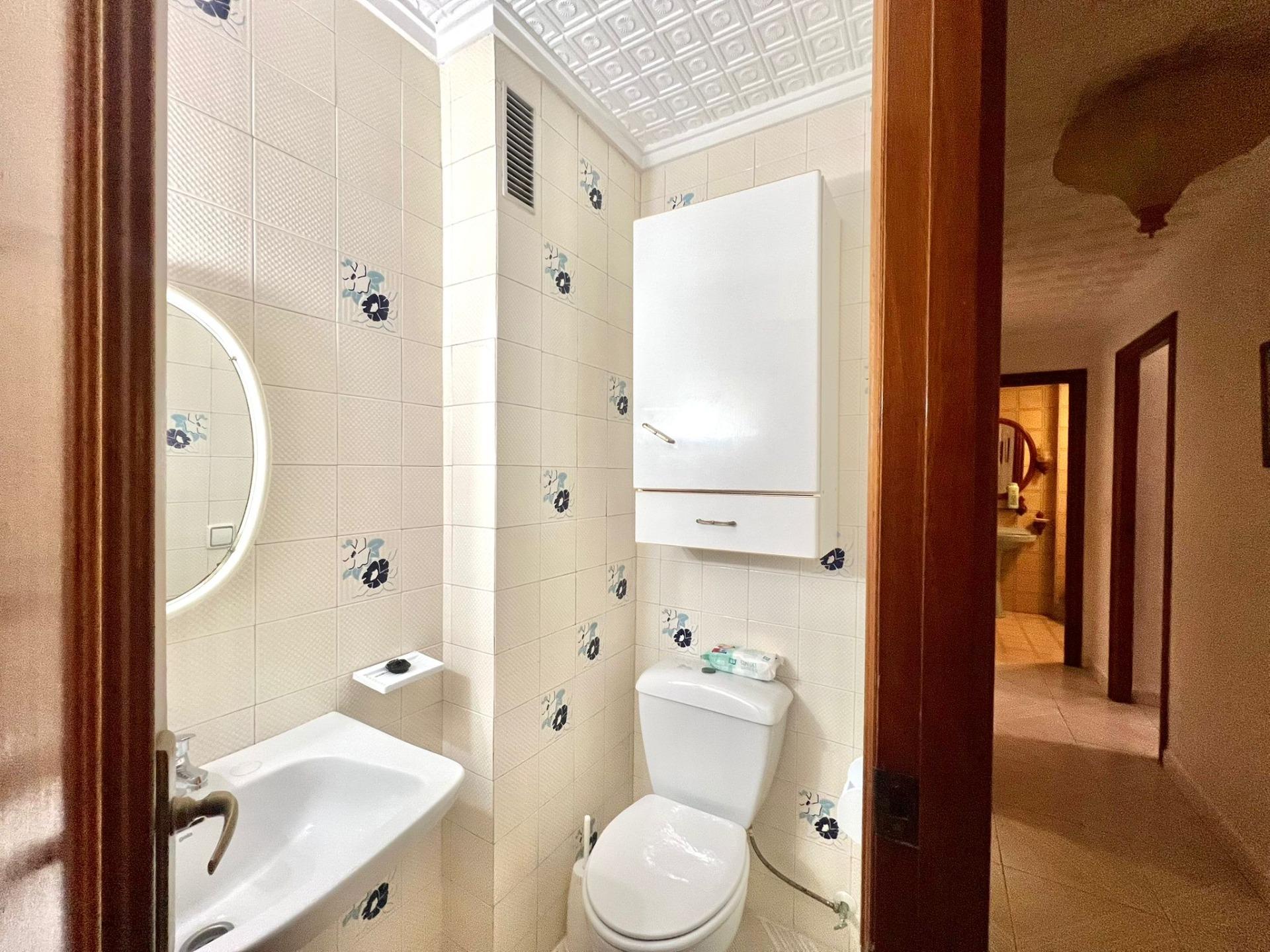 For sale - 3 Bedroom 1 Bathroom Apartment in Torrevieja - Acequion  - Alicante