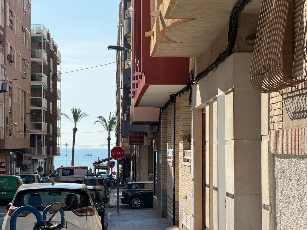 For sale - 2 Bedroom 1 Bathroom Apartment in Torrevieja - Playa Del Cura  - Alicante