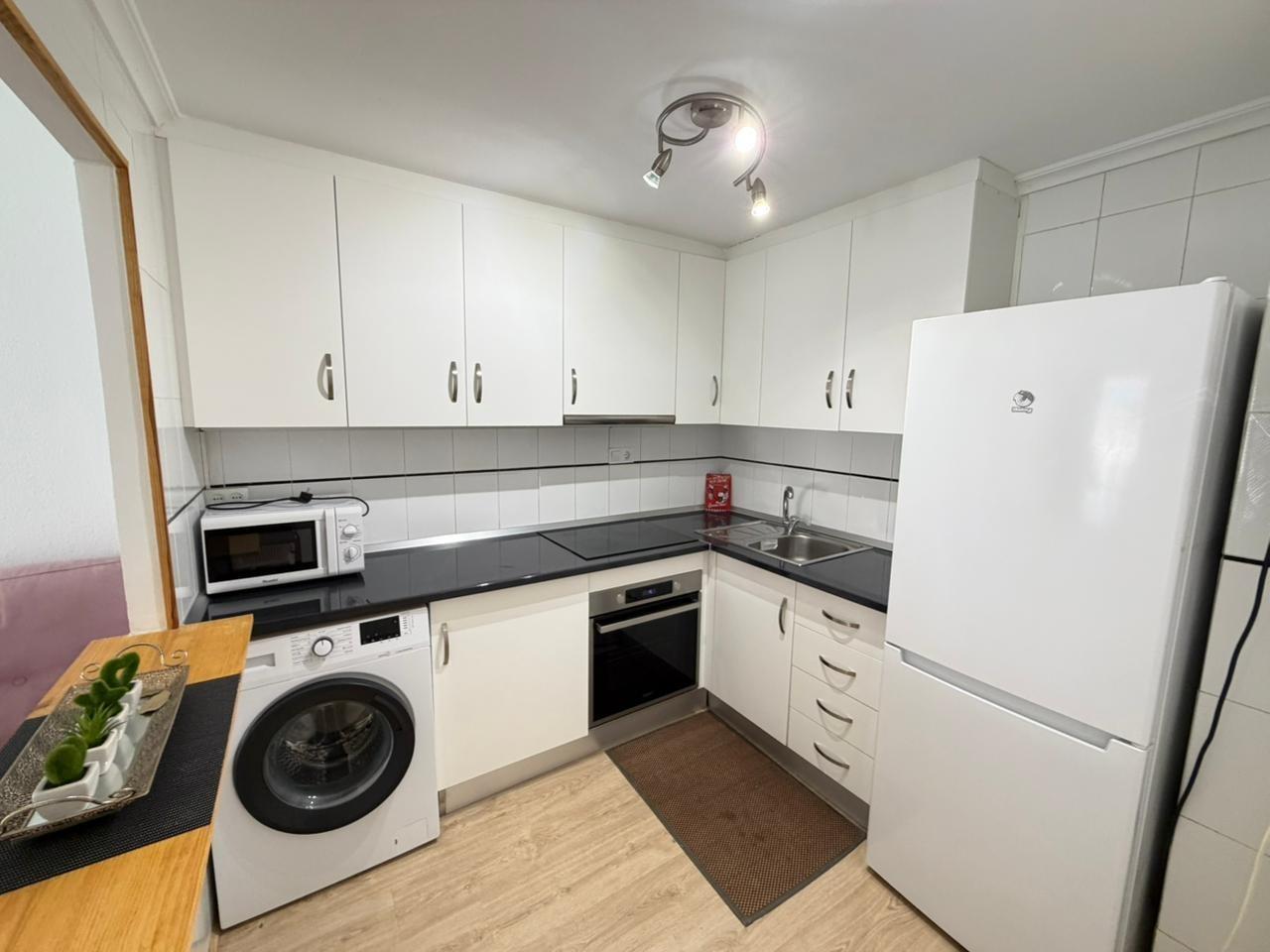 For sale - 2 Bedroom 1 Bathroom Apartment in Torrevieja - Playa Del Cura  - Alicante