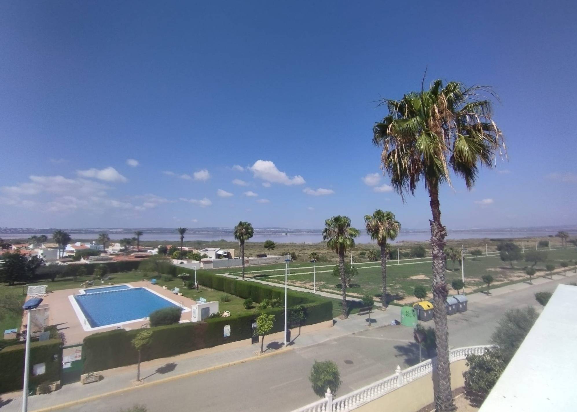 For sale - 6 Bedroom 5 Bathroom Villa in Torrevieja - La Siesta - El Salado - Torreta  - Alicante