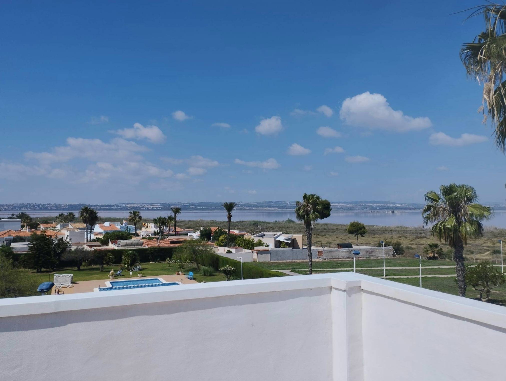 For sale - 6 Bedroom 5 Bathroom Villa in Torrevieja - La Siesta - El Salado - Torreta  - Alicante