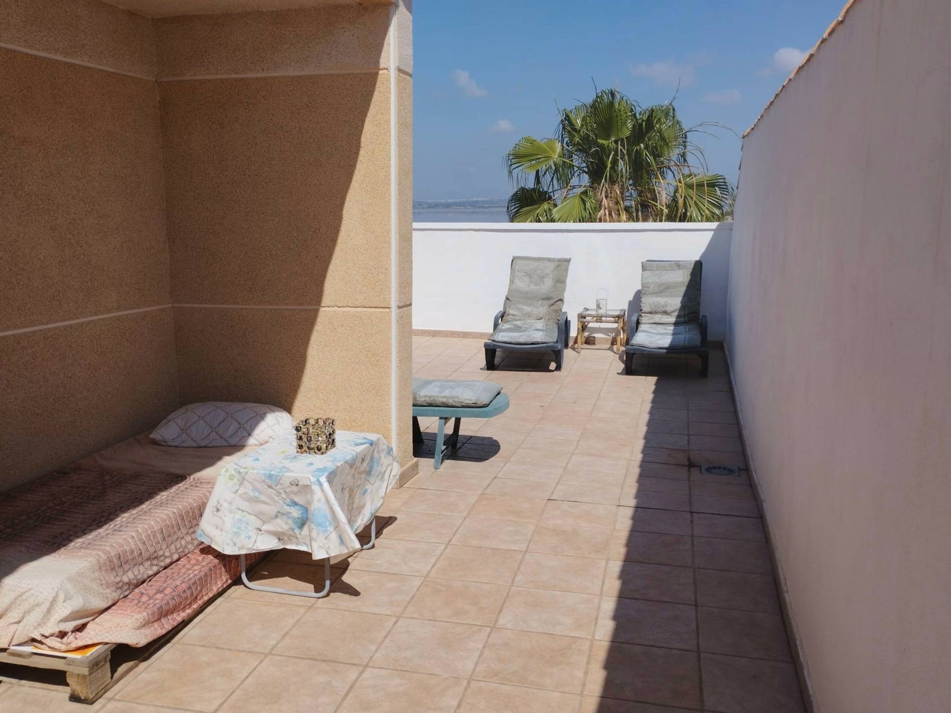 For sale - 6 Bedroom 5 Bathroom Villa in Torrevieja - La Siesta - El Salado - Torreta  - Alicante