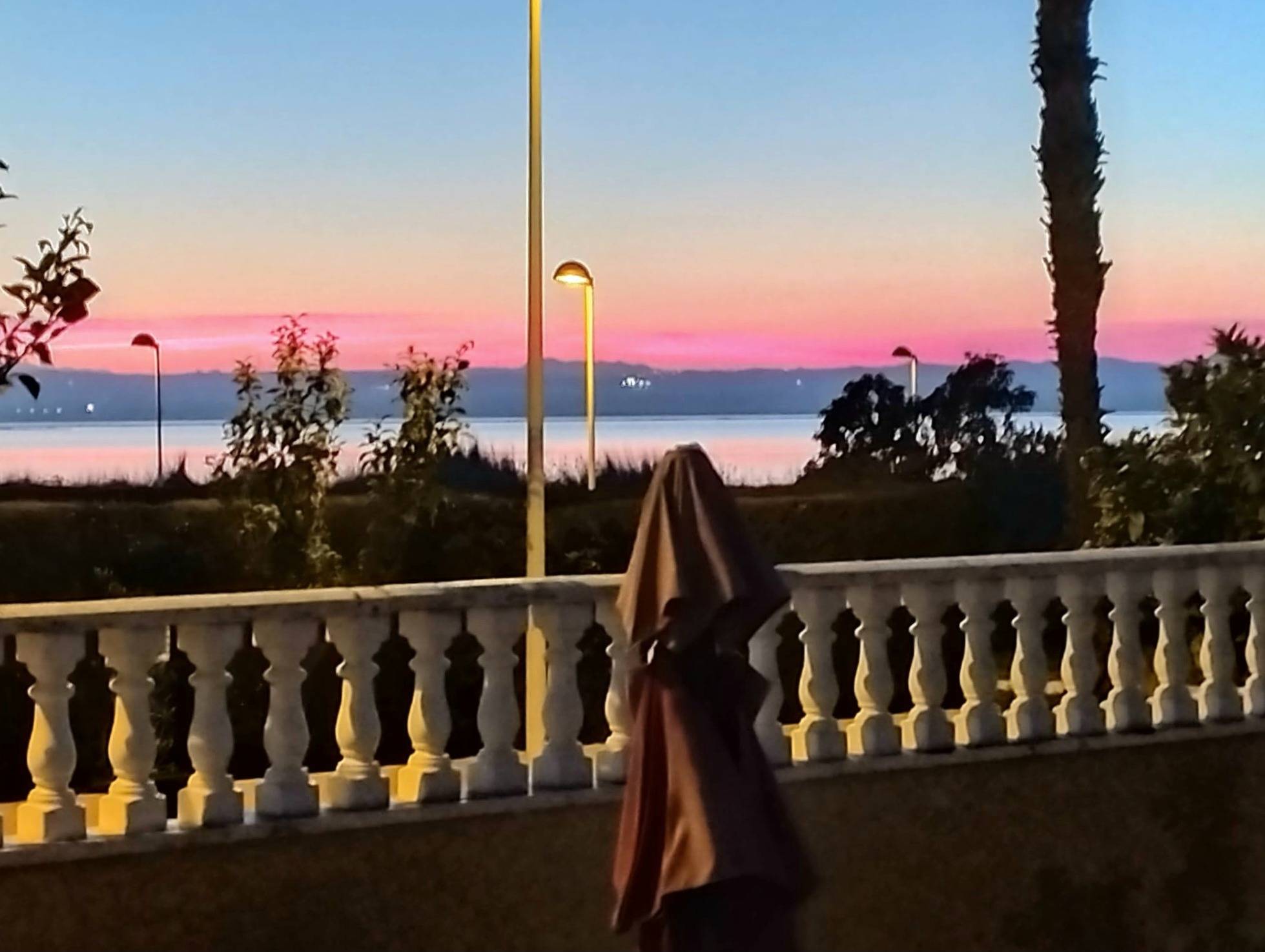 For sale - 6 Bedroom 5 Bathroom Villa in Torrevieja - La Siesta - El Salado - Torreta  - Alicante