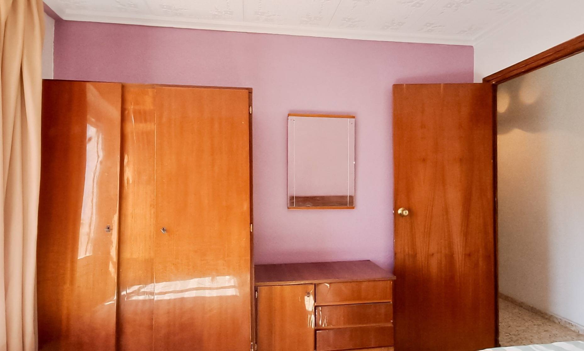 For sale - 3 Bedroom 2 Bathroom Penthouse in Torrevieja - Playa De Los Naufragos  - Alicante