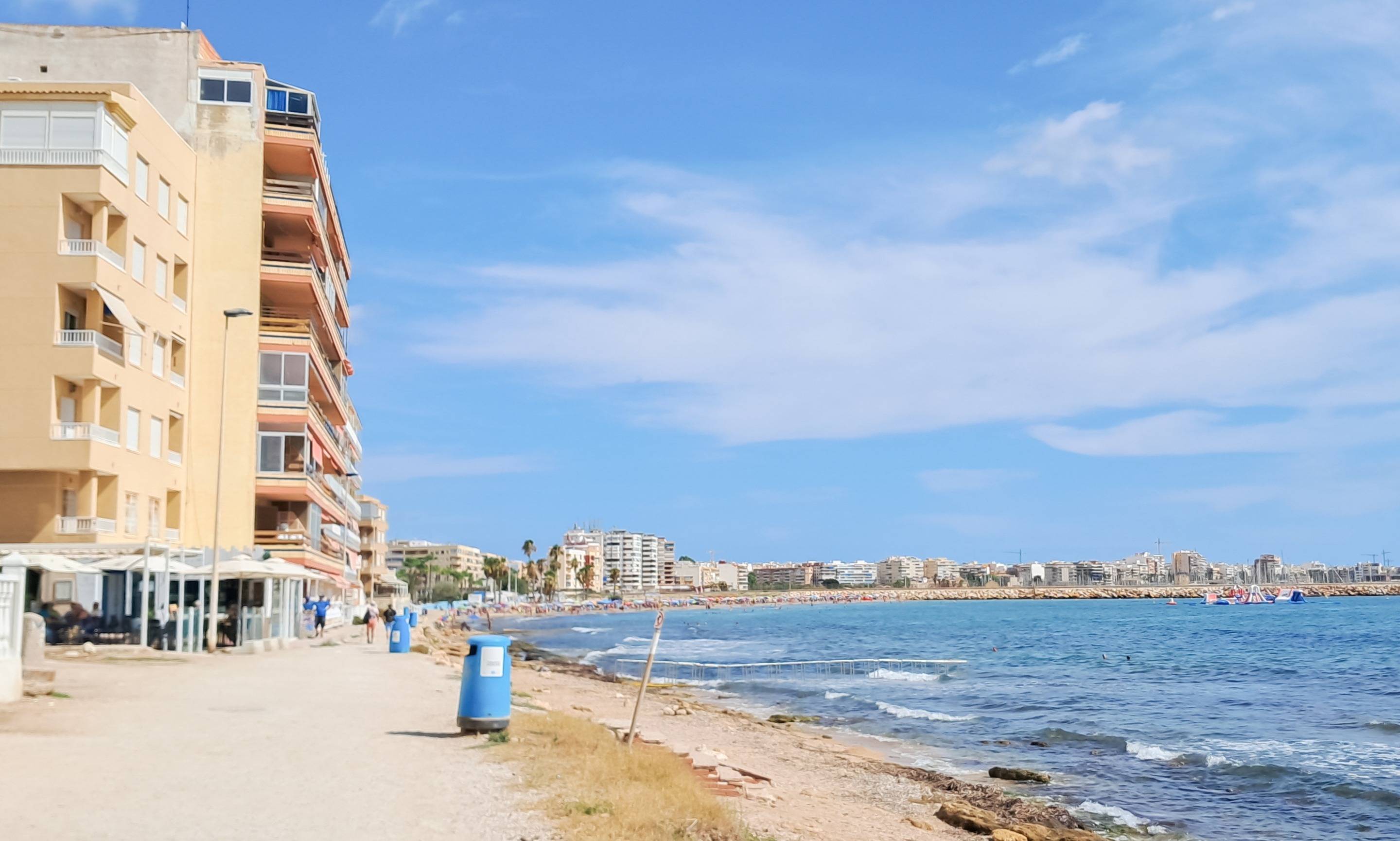 For sale - 3 Bedroom 2 Bathroom Penthouse in Torrevieja - Playa De Los Naufragos  - Alicante