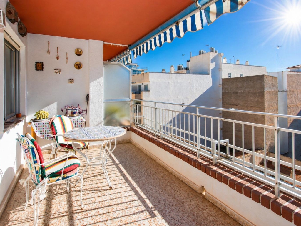 3 Bedroom 2 Bathroom Penthouse in Torrevieja