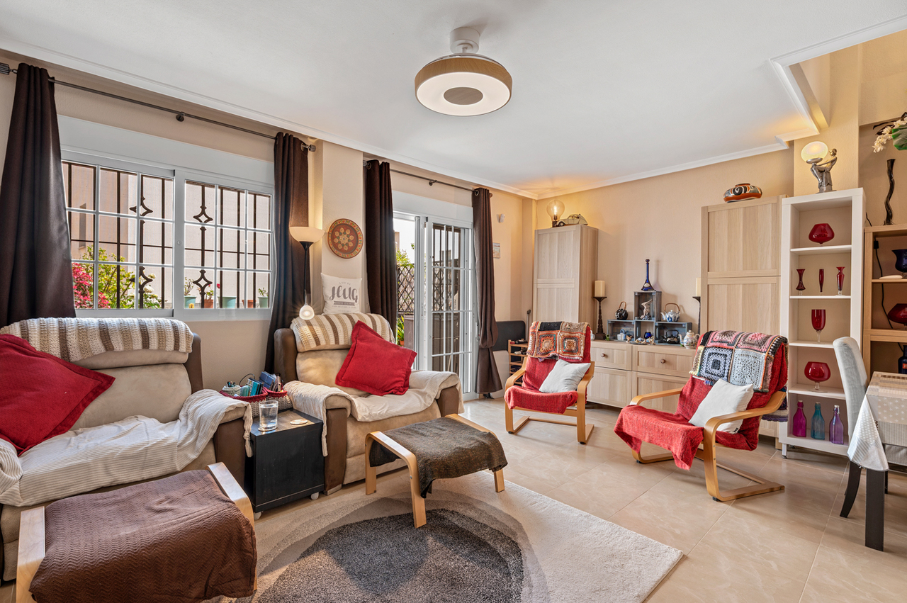 For sale - 2 Bedroom 1 Bathroom Town House in San Miguel de Salinas - Inland  - Alicante