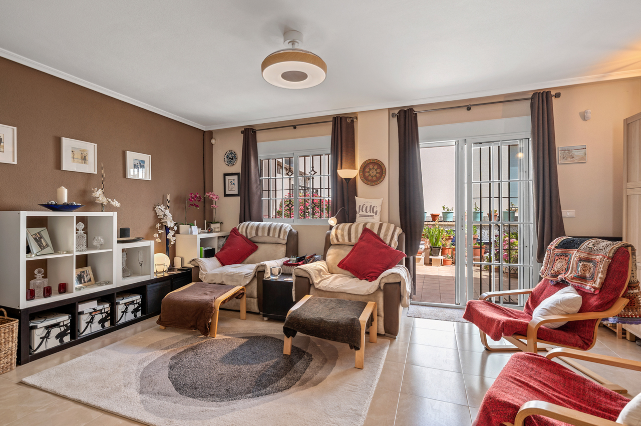 For sale - 2 Bedroom 1 Bathroom Town House in San Miguel de Salinas - Inland  - Alicante