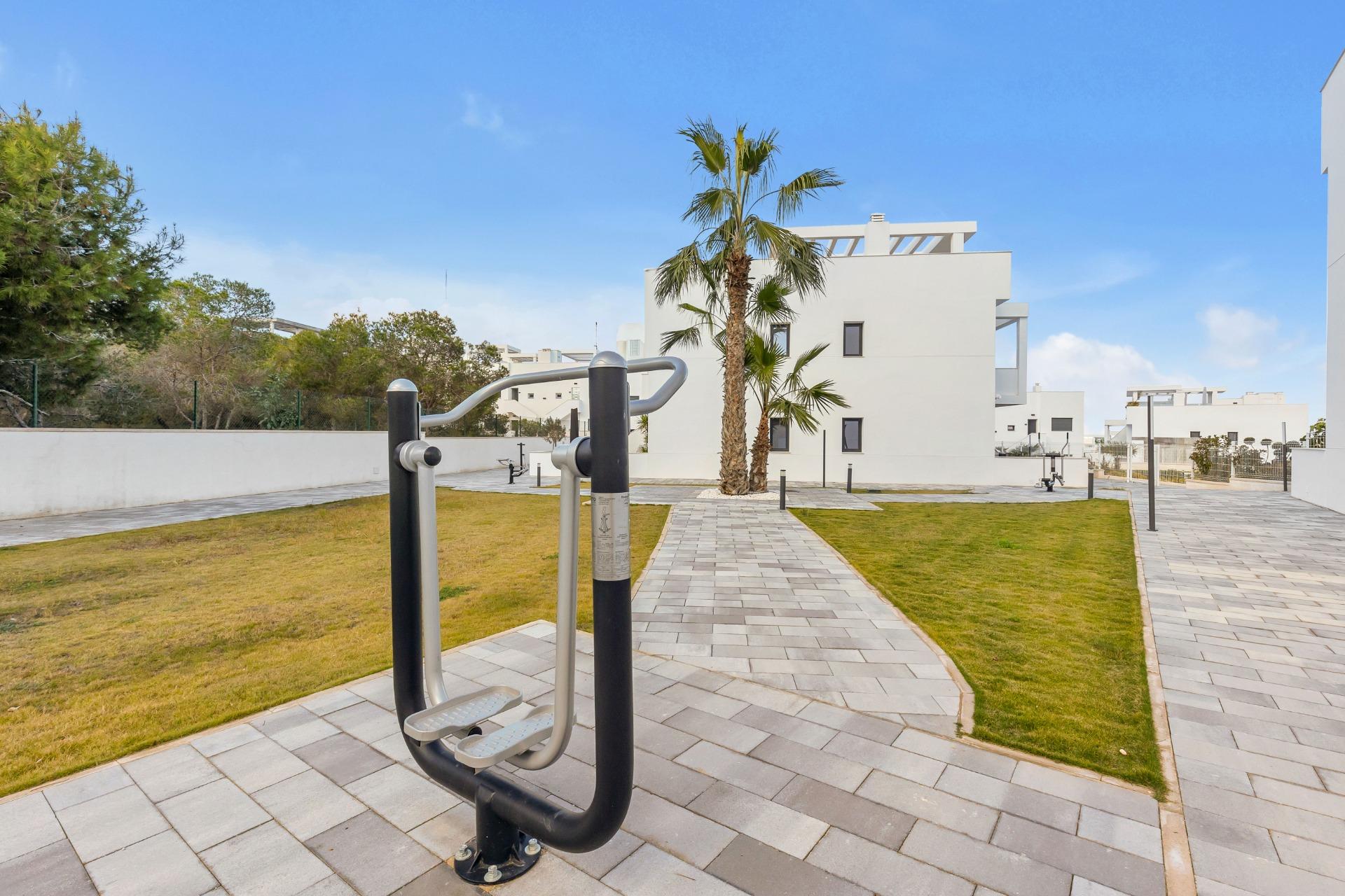 For sale - 2 Bedroom 2 Bathroom Penthouse in Torrevieja - Los Balcones - Los Altos Del Edén  - Alicante