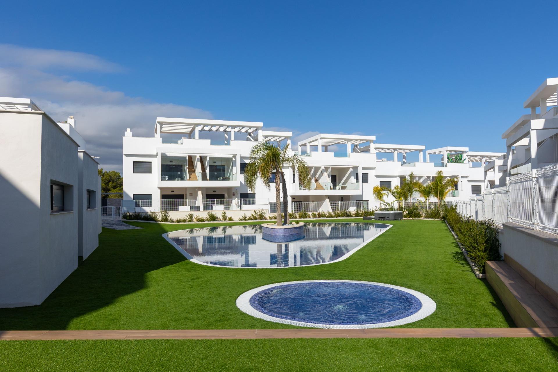 For sale - 2 Bedroom 2 Bathroom Penthouse in Torrevieja - Los Balcones - Los Altos Del Edén  - Alicante