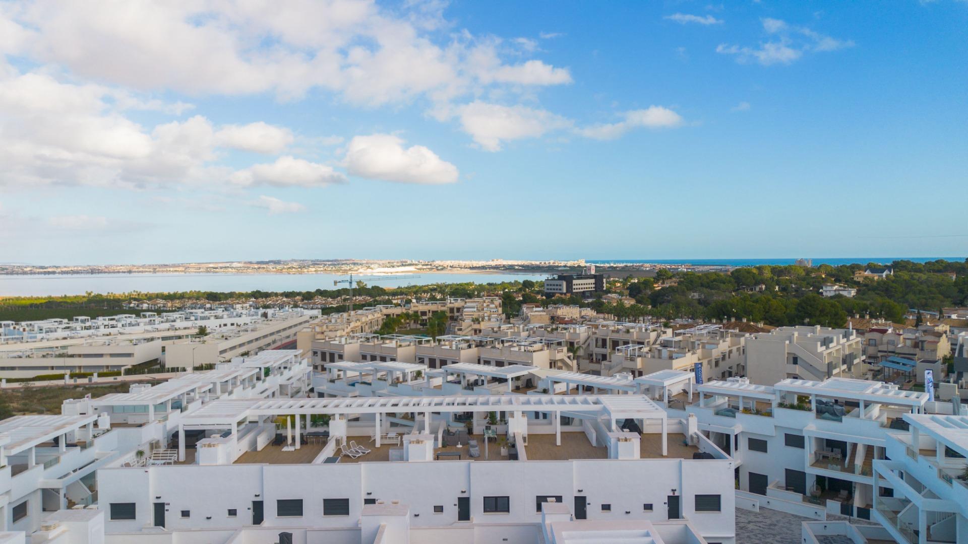 For sale - 2 Bedroom 2 Bathroom Penthouse in Torrevieja - Los Balcones - Los Altos Del Edén  - Alicante