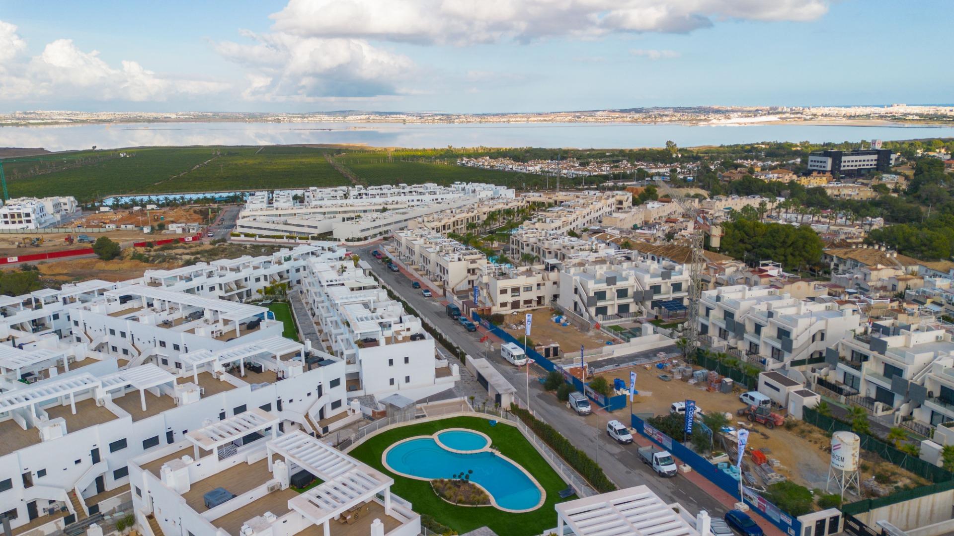 For sale - 2 Bedroom 2 Bathroom Penthouse in Torrevieja - Los Balcones - Los Altos Del Edén  - Alicante