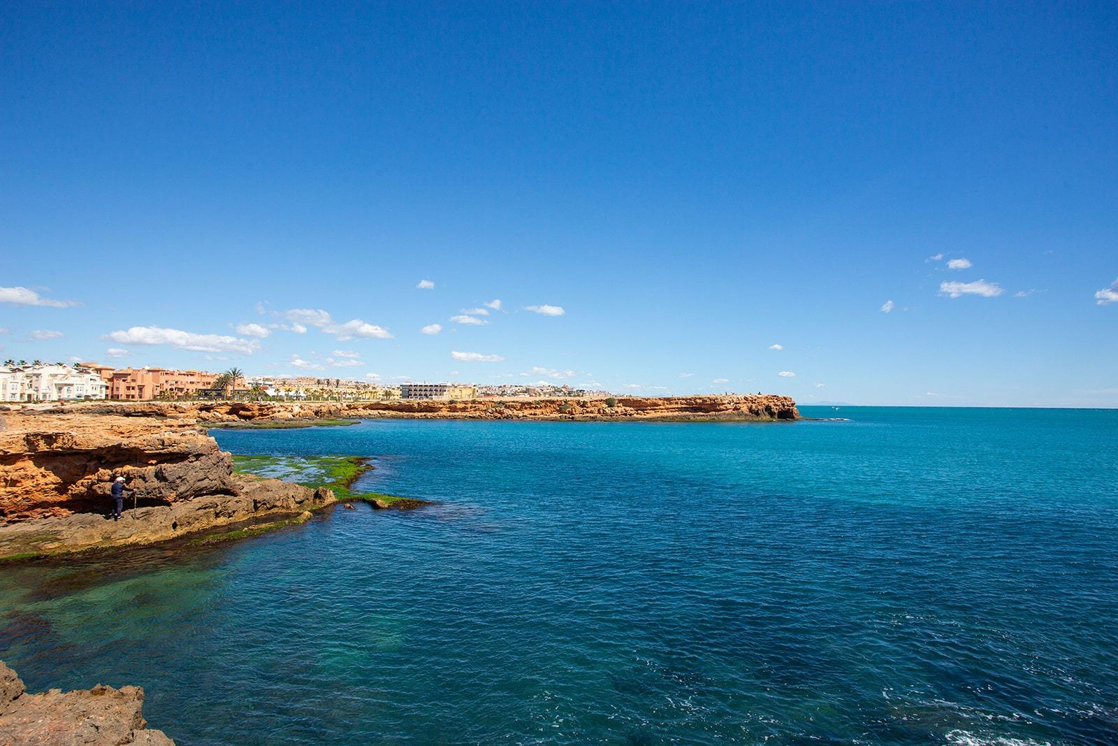 For sale - 3 Bedroom 2 Bathroom Bungalow in Torrevieja - Centro  - Alicante