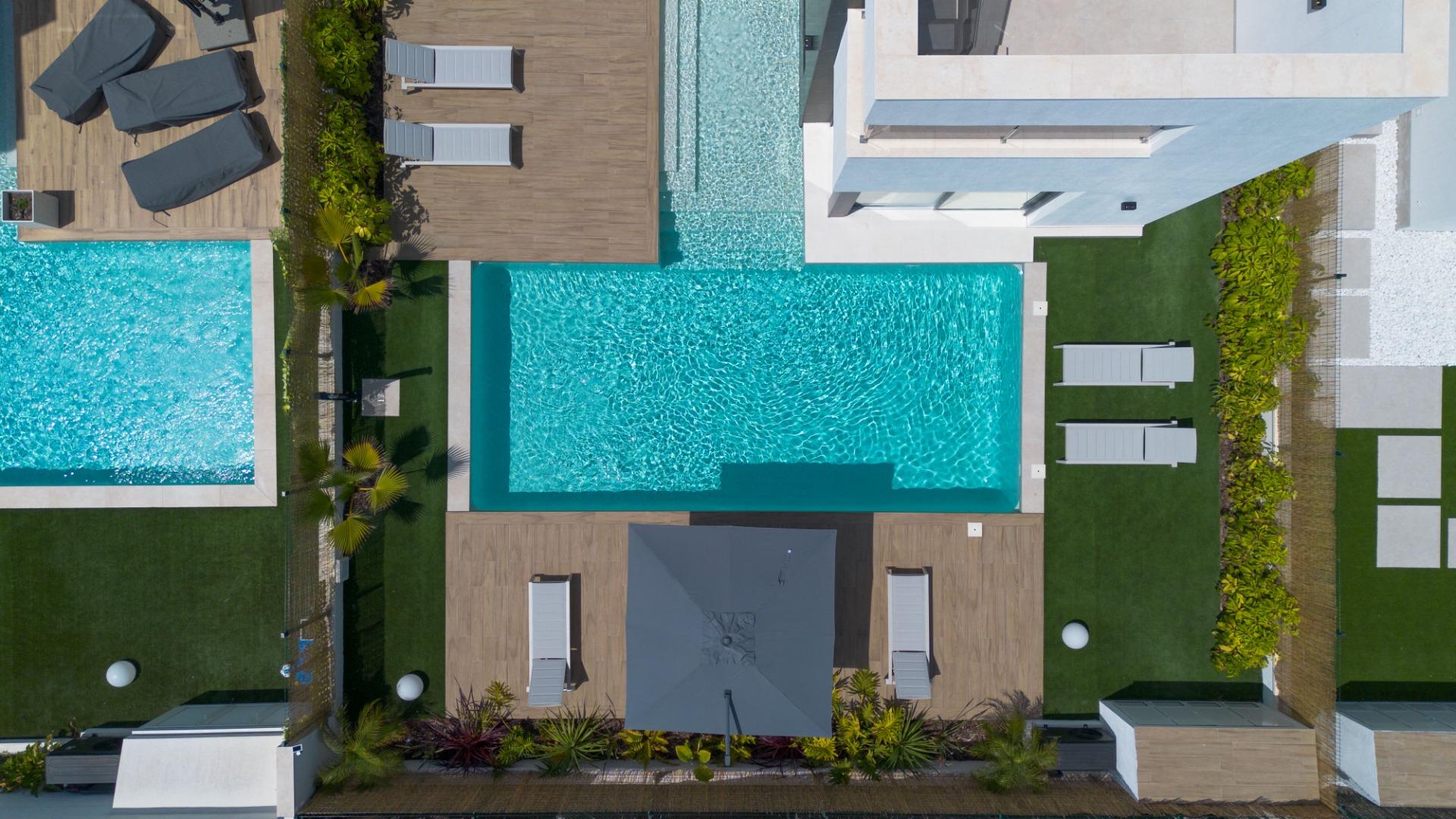 For sale - 3 Bedroom 3 Bathroom Villa in Torrevieja - Torreta Florida  - Alicante